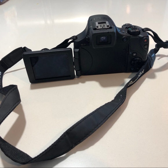 Canon Powershot SX60 16.1MP Digital Camera - Picture 4 of 6